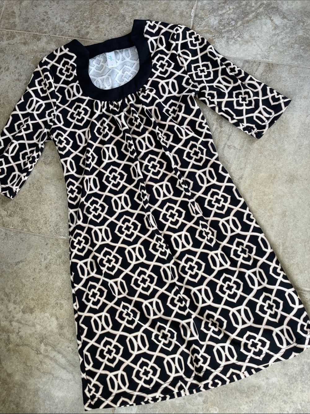 V Fish Black and Tan Graphic Dress